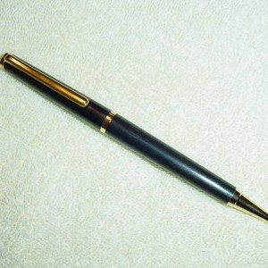 Father Sing Pen