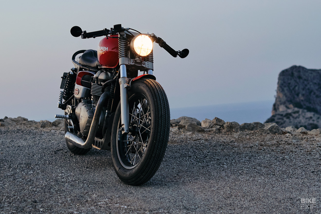Custom 2006 Triumph Thruxton 900 cafe racer by Tamarit Motorcycles of Spain