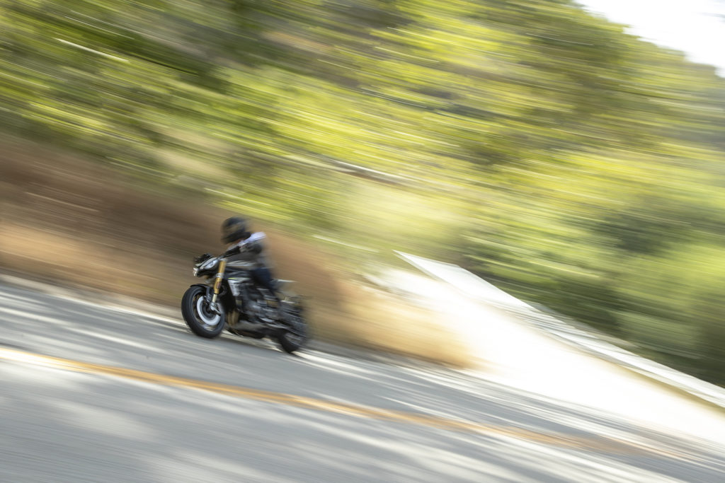 2021 Triumph Speed Triple 1200 RS review